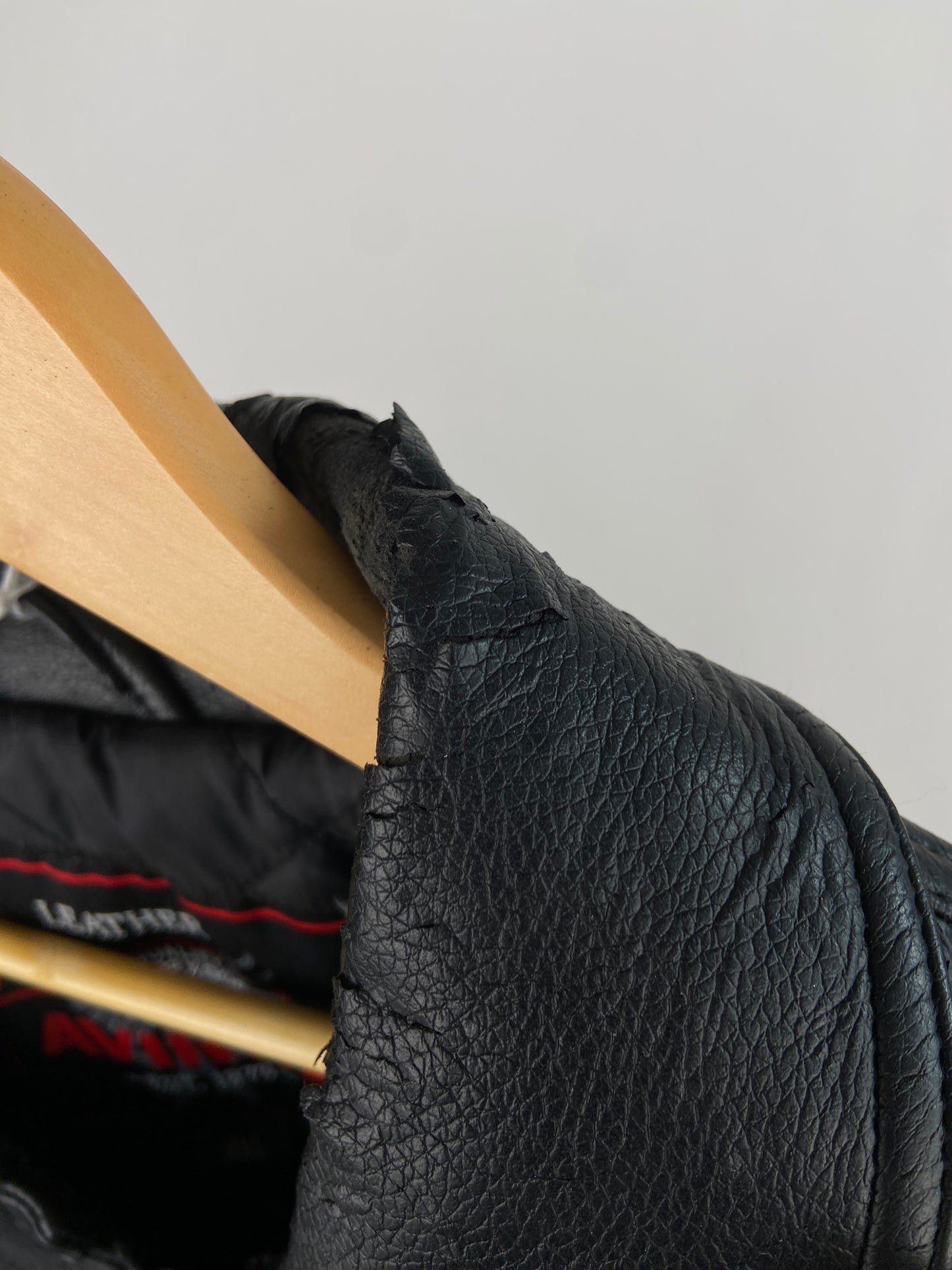 Vintage Avirex 90s Leather Bomber Jacket