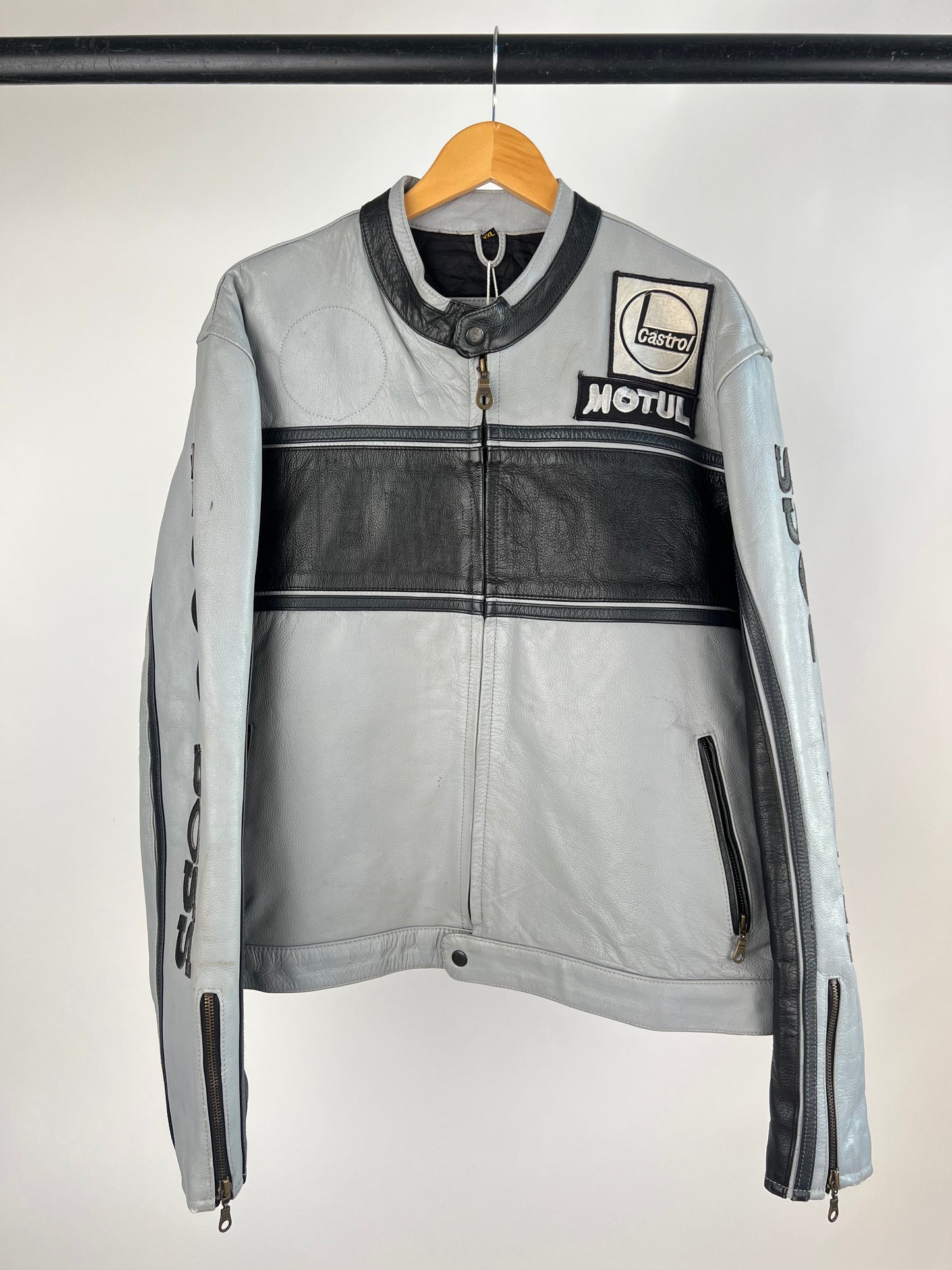 Hugo Boss Branded 90s Leather Motorbike Jacket