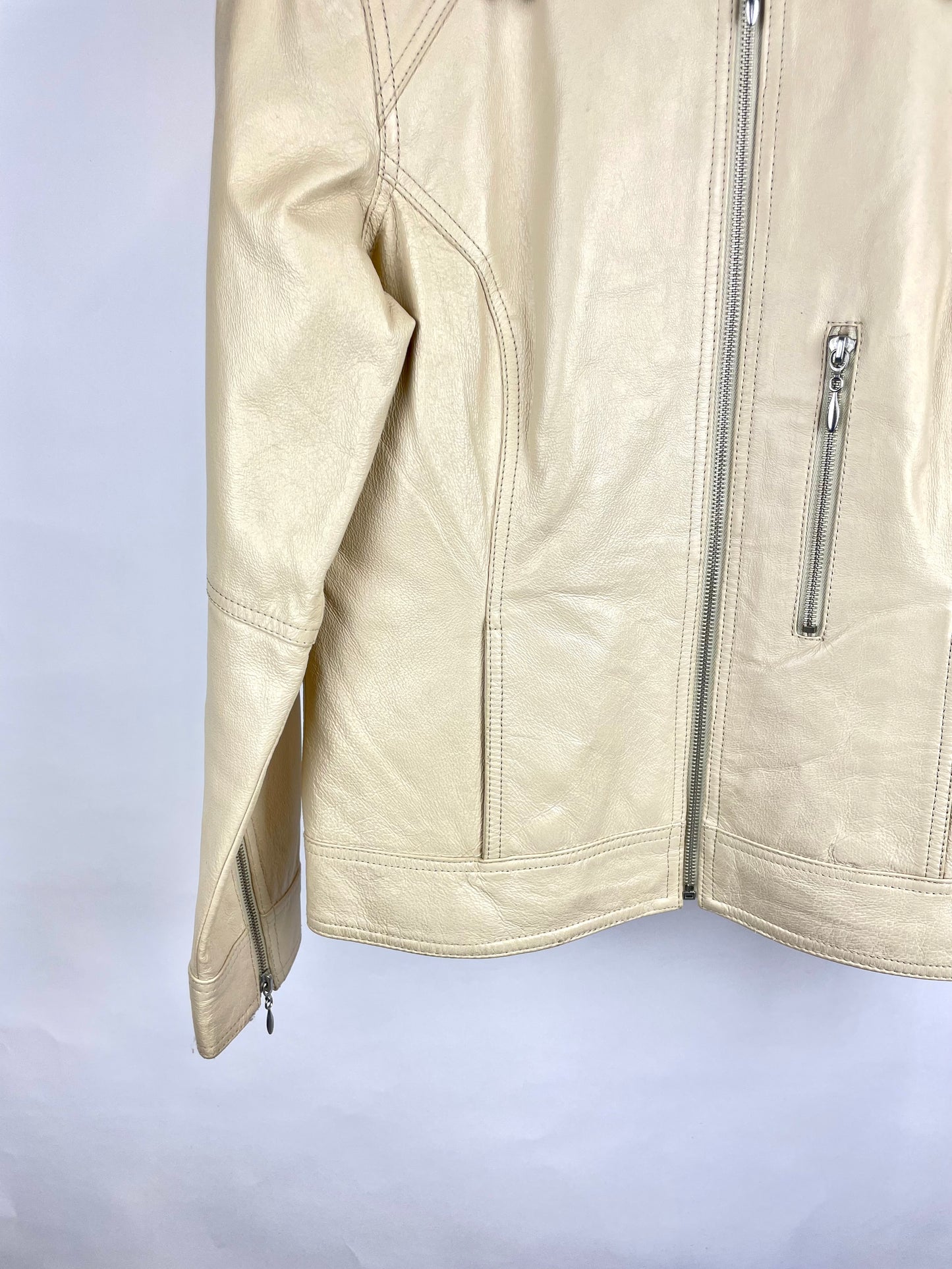 Vintage 90s for women Leather Jacket
