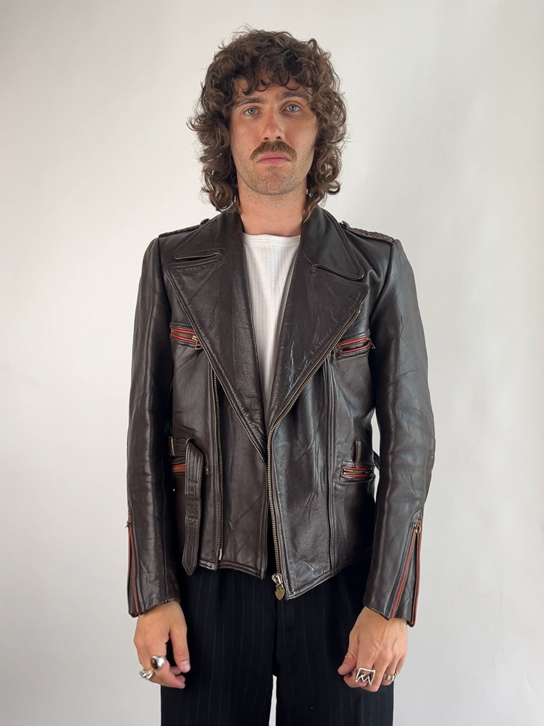 skuxvintage.com