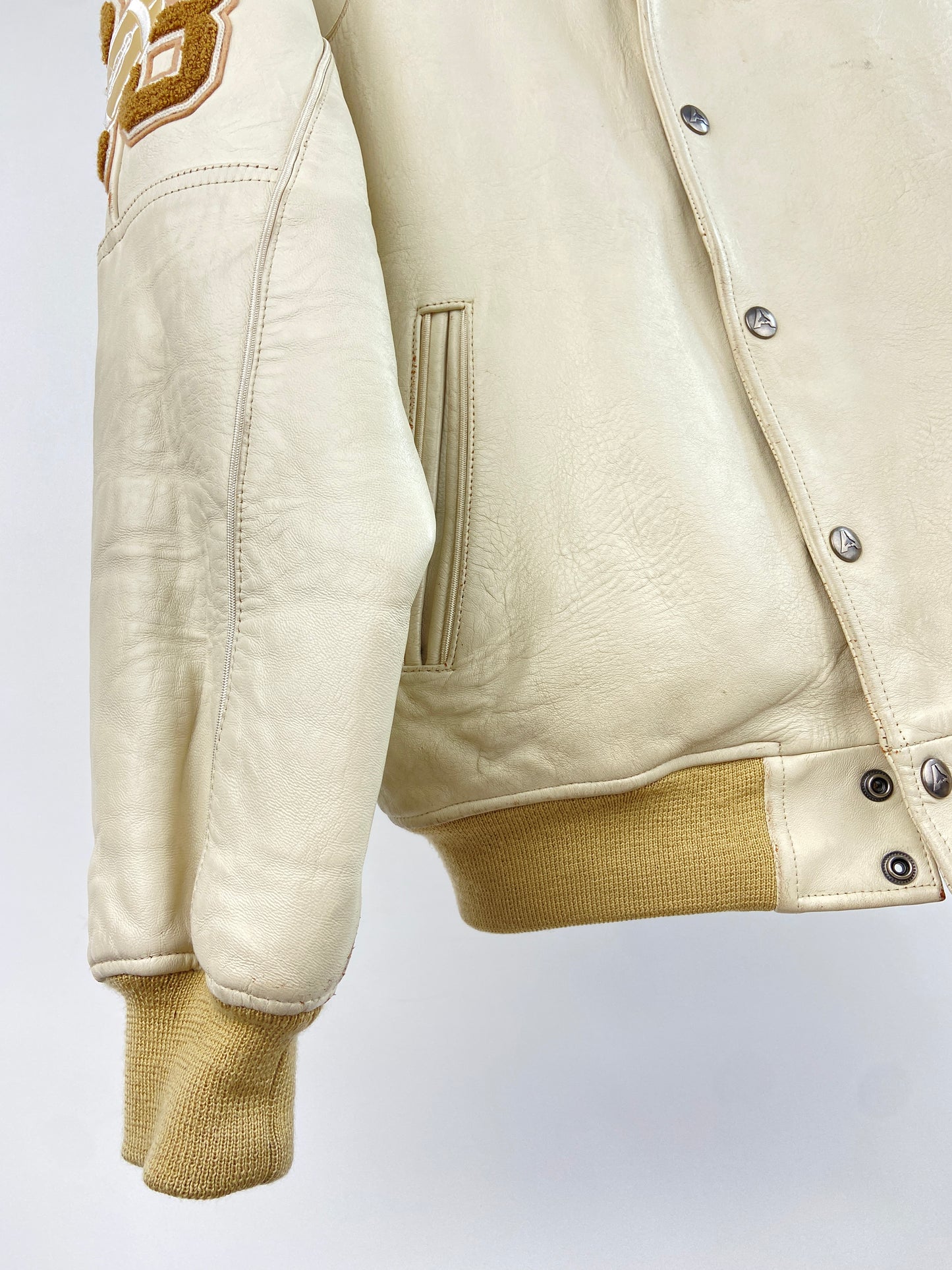 Vintage Avirex 90s Leather Bomber Jacket