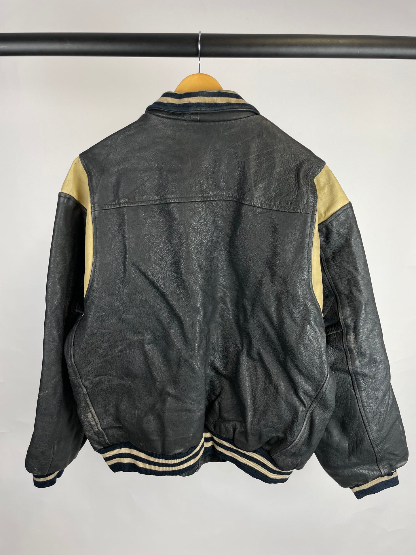 Vintage 90s Best Fury Bomber Leather Jacket