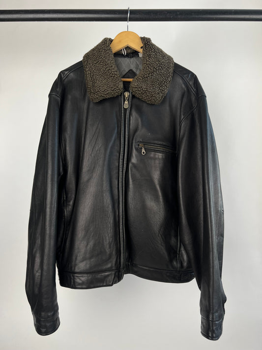 Vintage 90s Roundtree & York Leather Flight Jacket