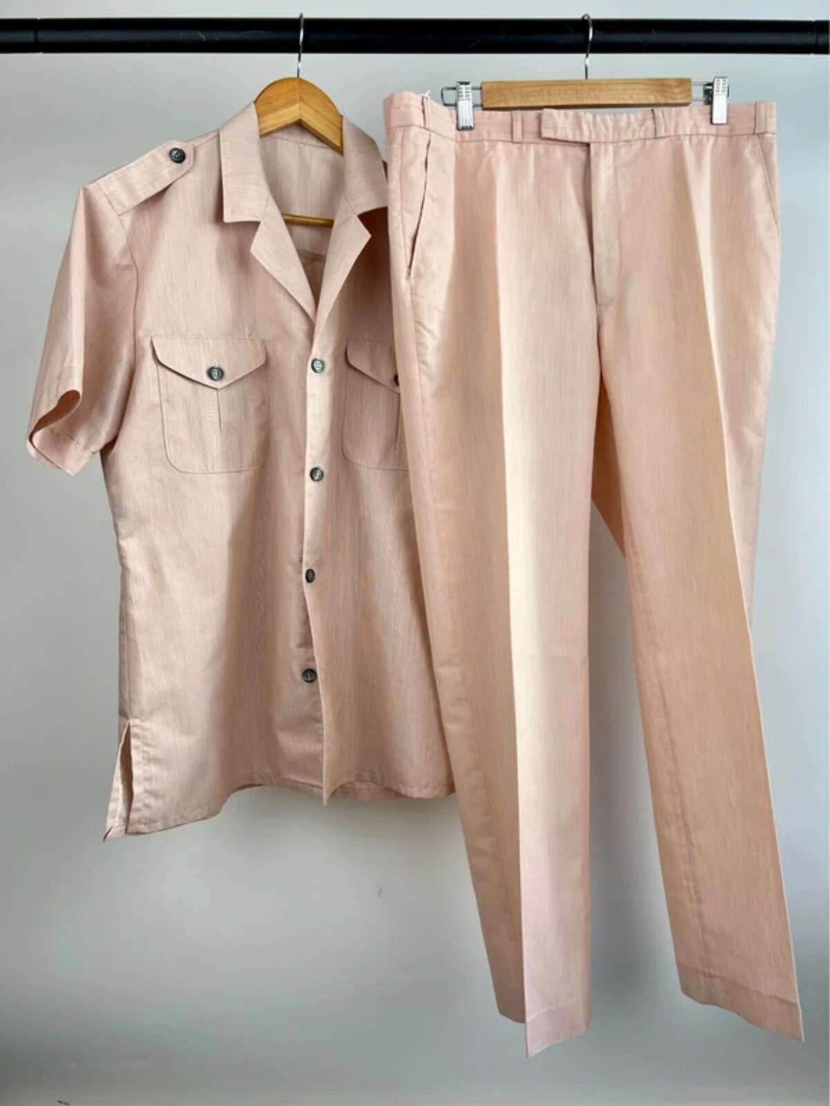Vintage 70s Airey & Wheeler Safari Short Sleeved Suit
