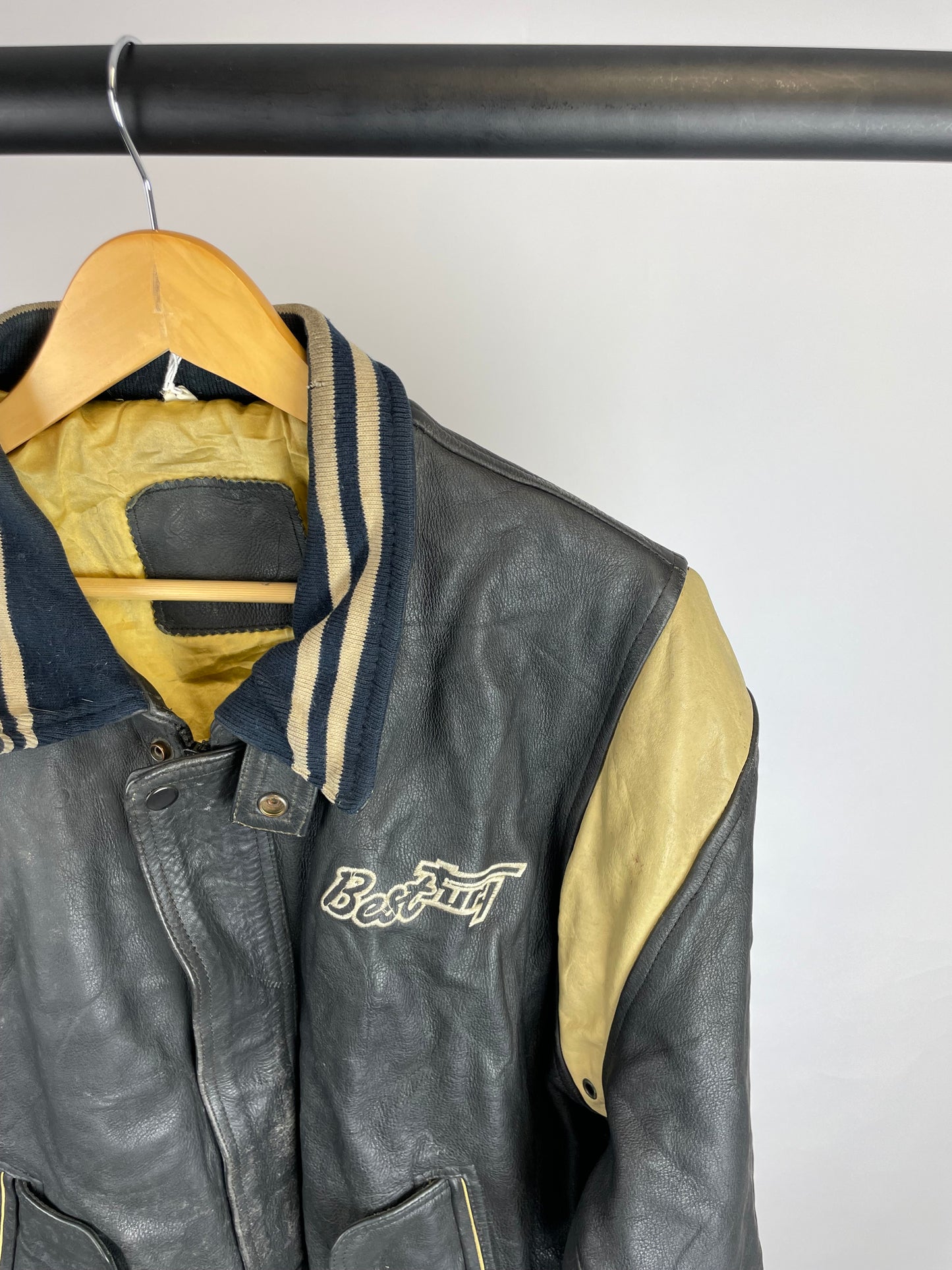 Vintage 90s Best Fury Bomber Leather Jacket